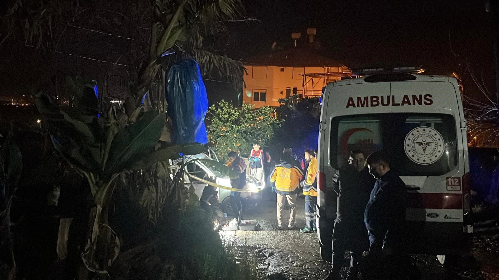 Hareket Halindeki Araca Kurşun Yağdırdılar! 25 Yaşındaki Yolcu Kurtarılamadı (3)