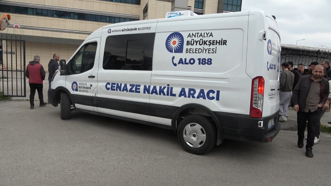 İnşaatta Düşmüştü, Umutlar Tükendi Genç Işçi Hayatını Kaybetti (4)