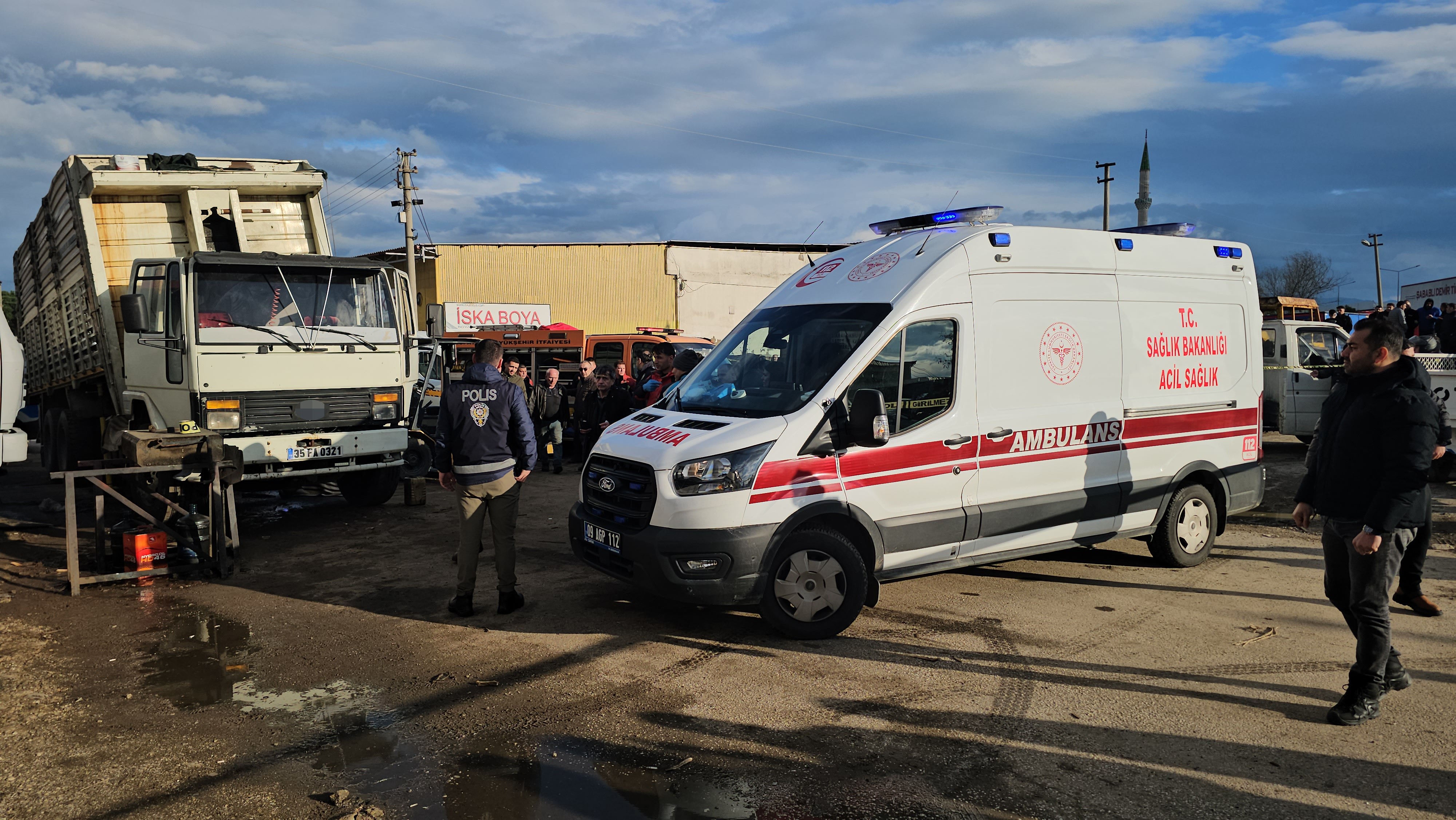 İş Kazasında Yürek Yakan Fedakarlık! Son Hamlesi Oğlunu Kurtarmak Oldu (7)