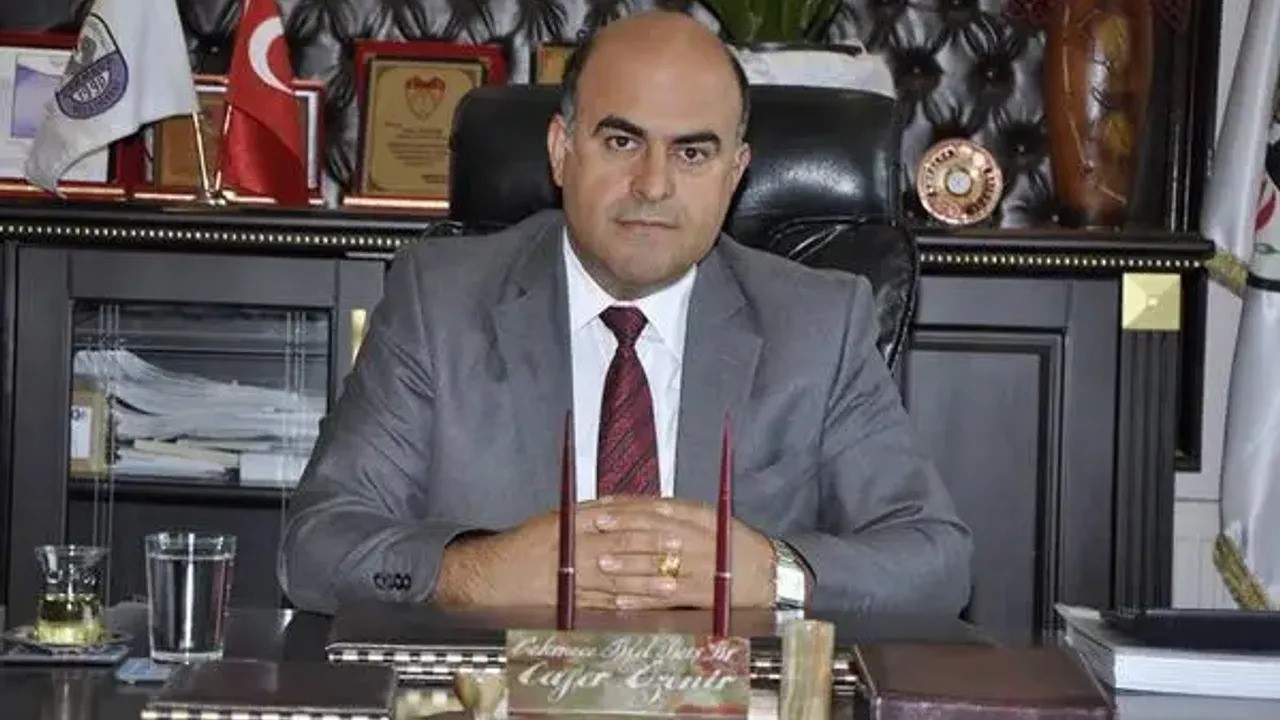 Kan Donduran Cinayet Eski Başkan, Oğlu Tarafından Katledildi (7)