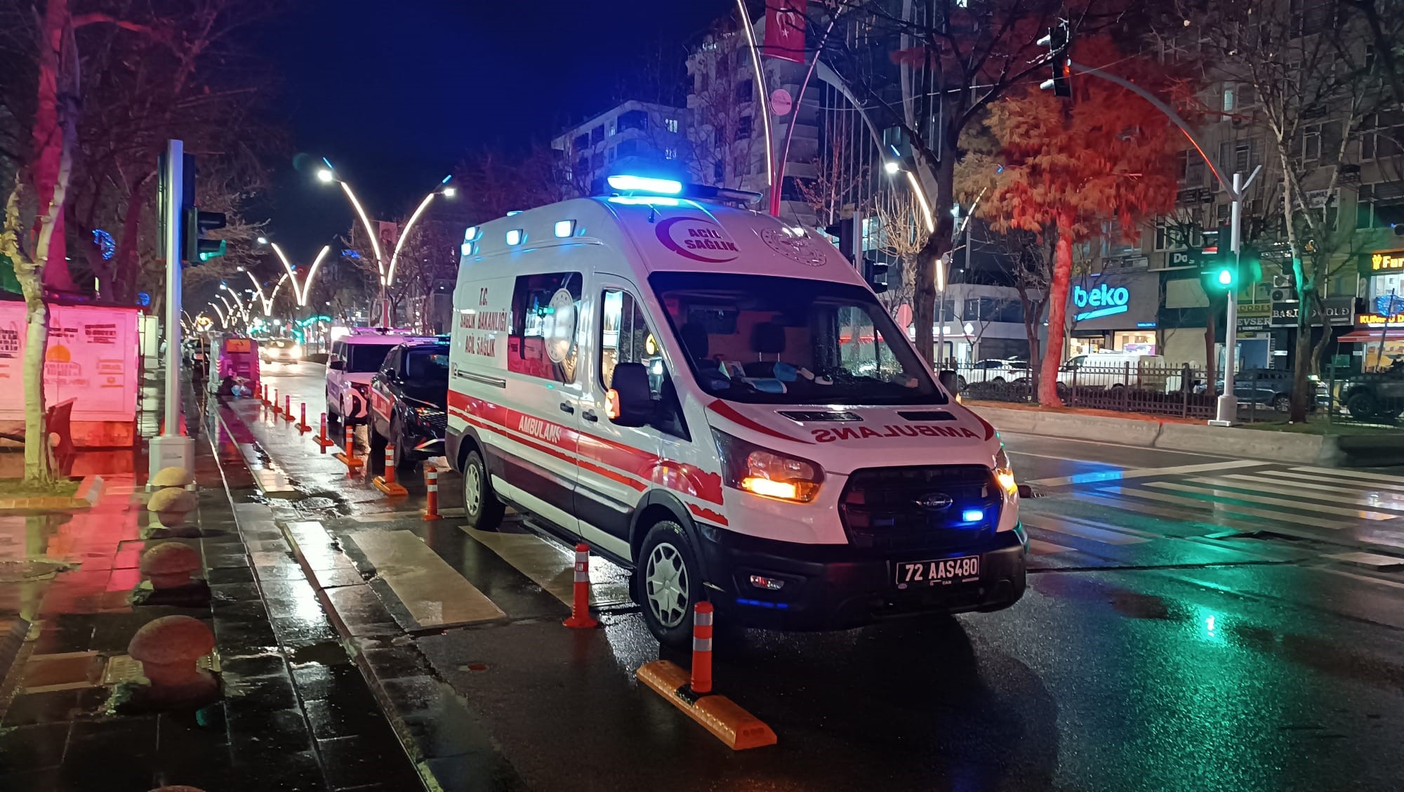 Kapı Kırılarak Girildi Kendisine Ulaşılamayan Kadın Evinde Ölü Çıktı (2)