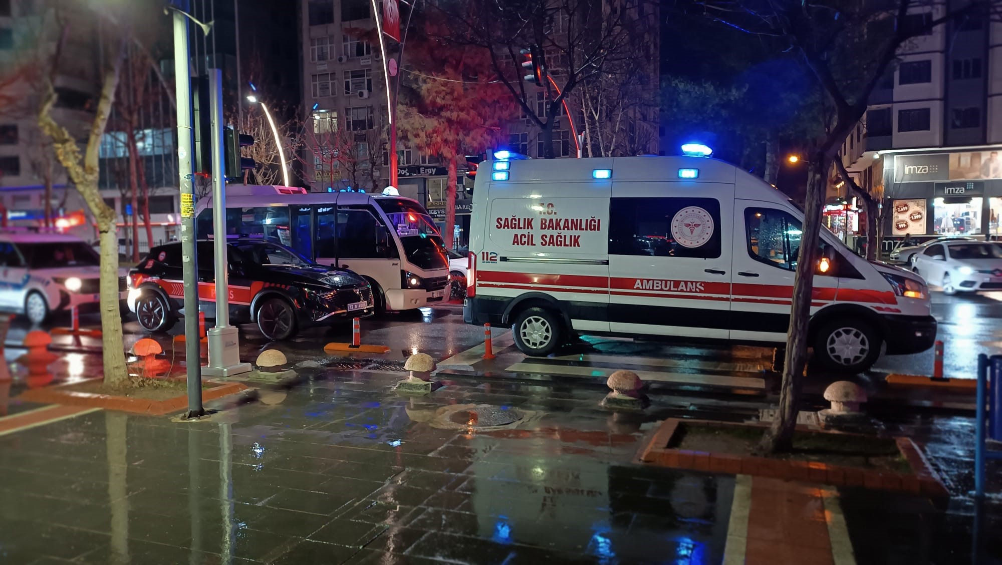Kapı Kırılarak Girildi Kendisine Ulaşılamayan Kadın Evinde Ölü Çıktı (3)