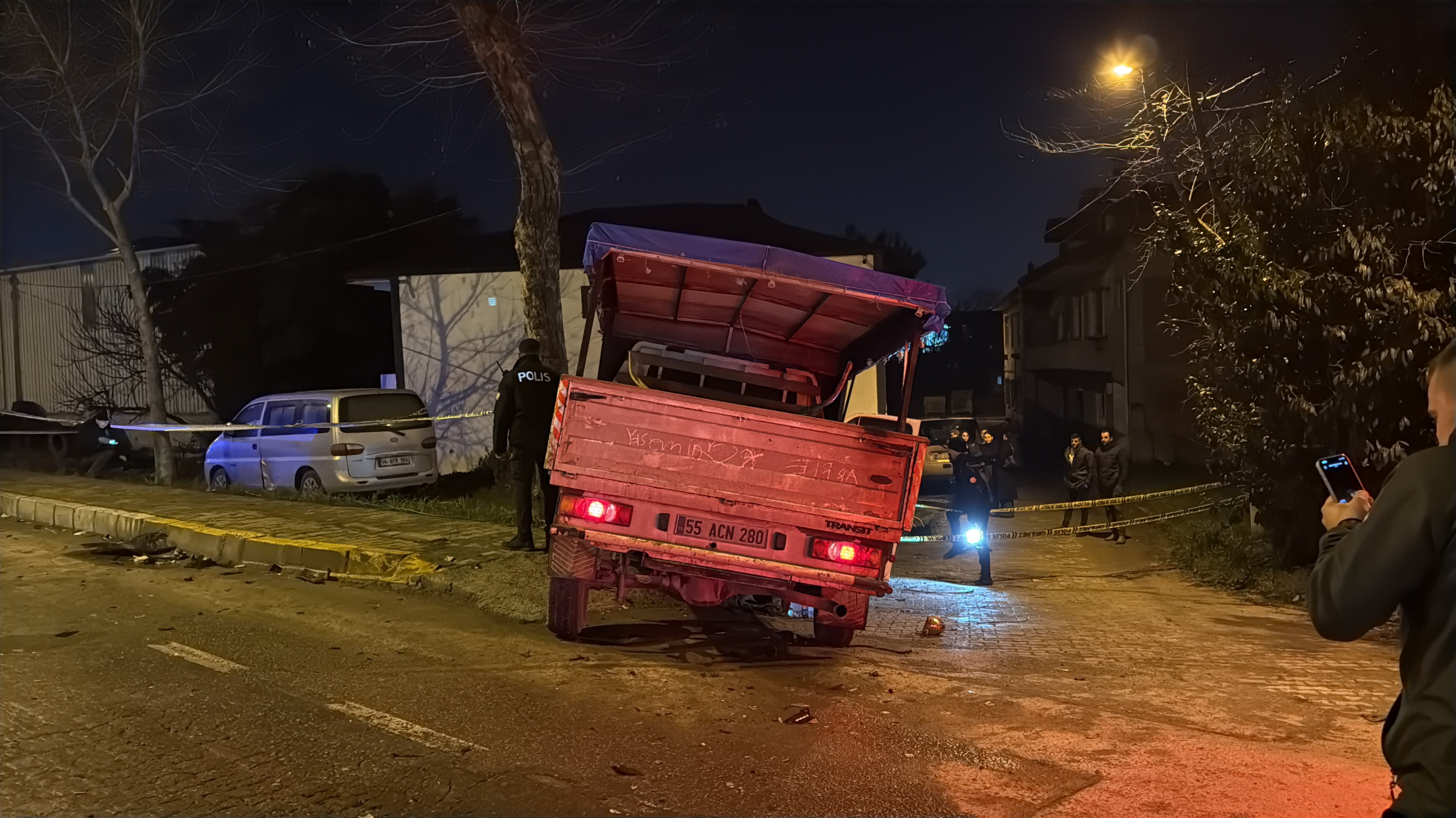 Kaza Anı Kabusa Döndü! Kamyonet Çarpıştı, Yaya Stepnenin Kurbanı Oldu (3)