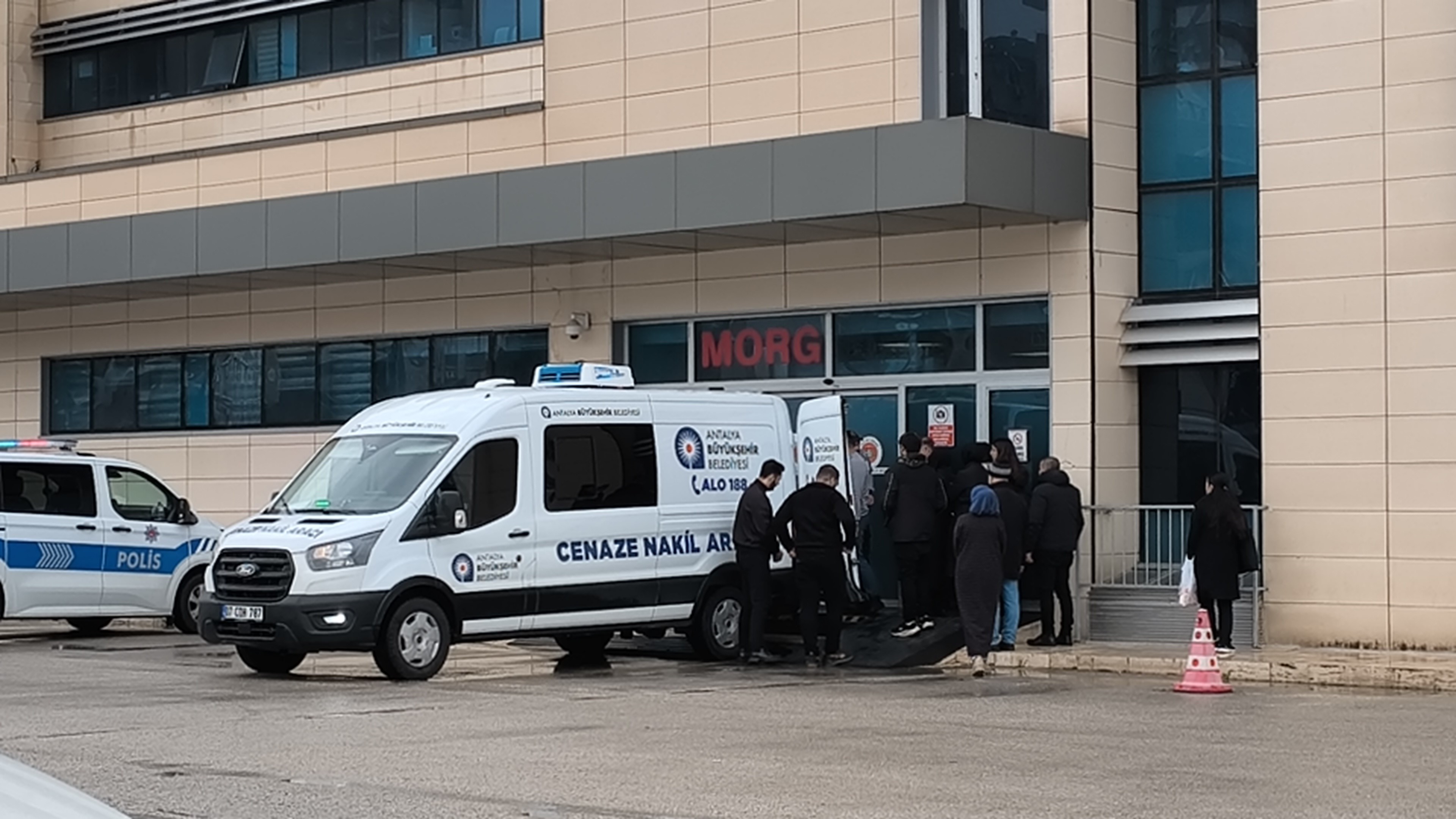 Kazadan Hastaneye, Hastaneden Morga 25 Yaşında Hayata Veda Etti (5)