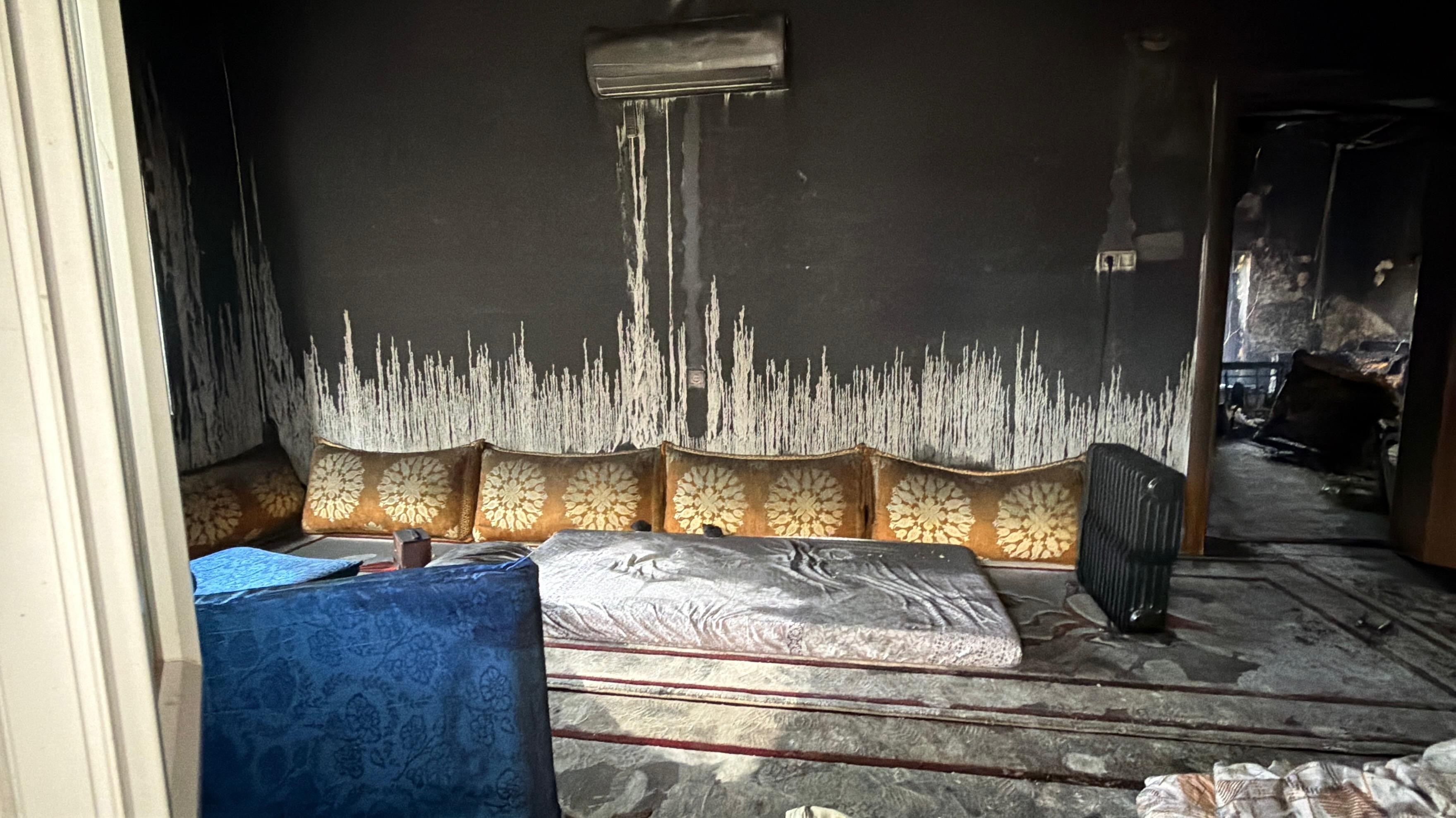 Kırsal Mahallede Felaket Aynı Aileden 2 Kişi Yangında Can Verdi (2)