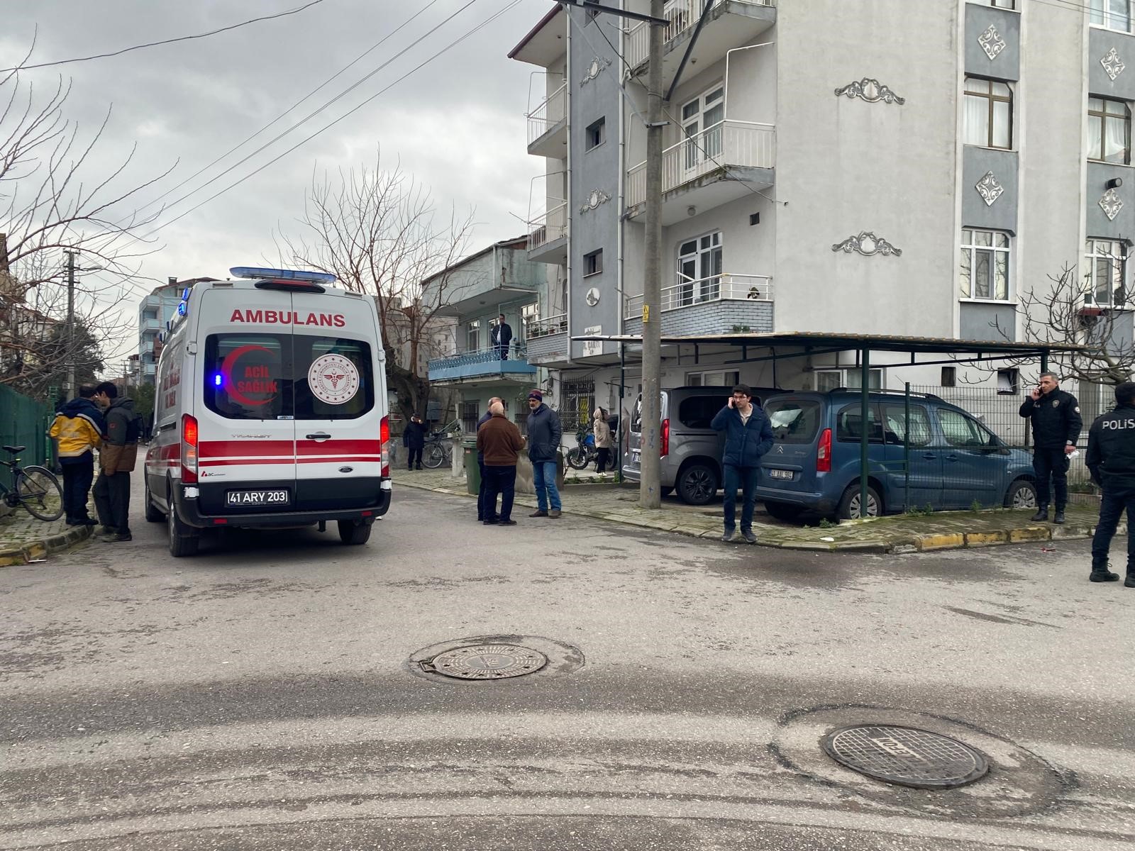 Komşular Şüphelendi, Gerçek Ortaya Çıktı! Yalnız Adamın Cesedi Bulundu (2)
