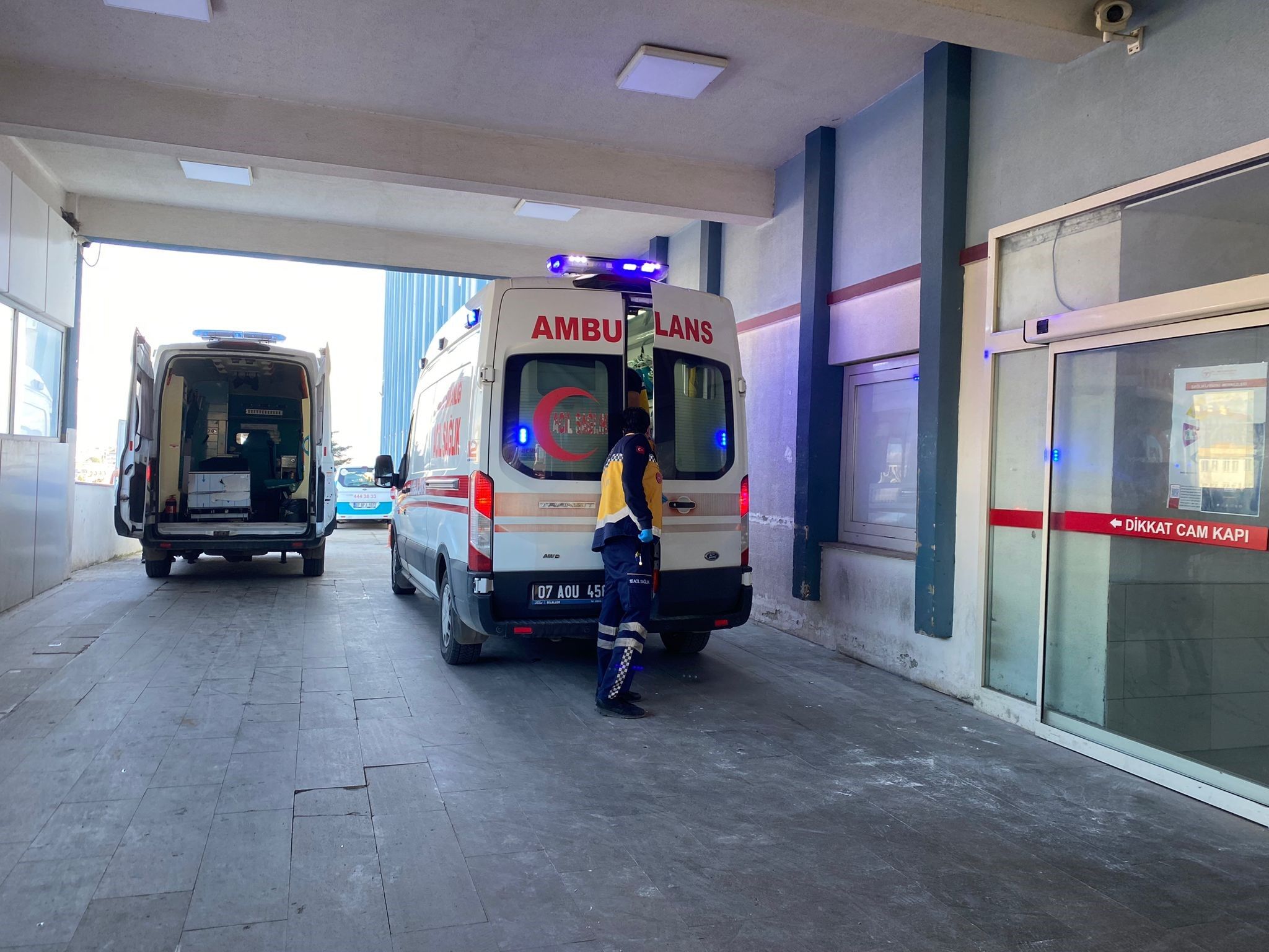 Komsularini Dinlemedi Hem Sakatlandi Hem Espri Yapti Ben Boyleyim (6)