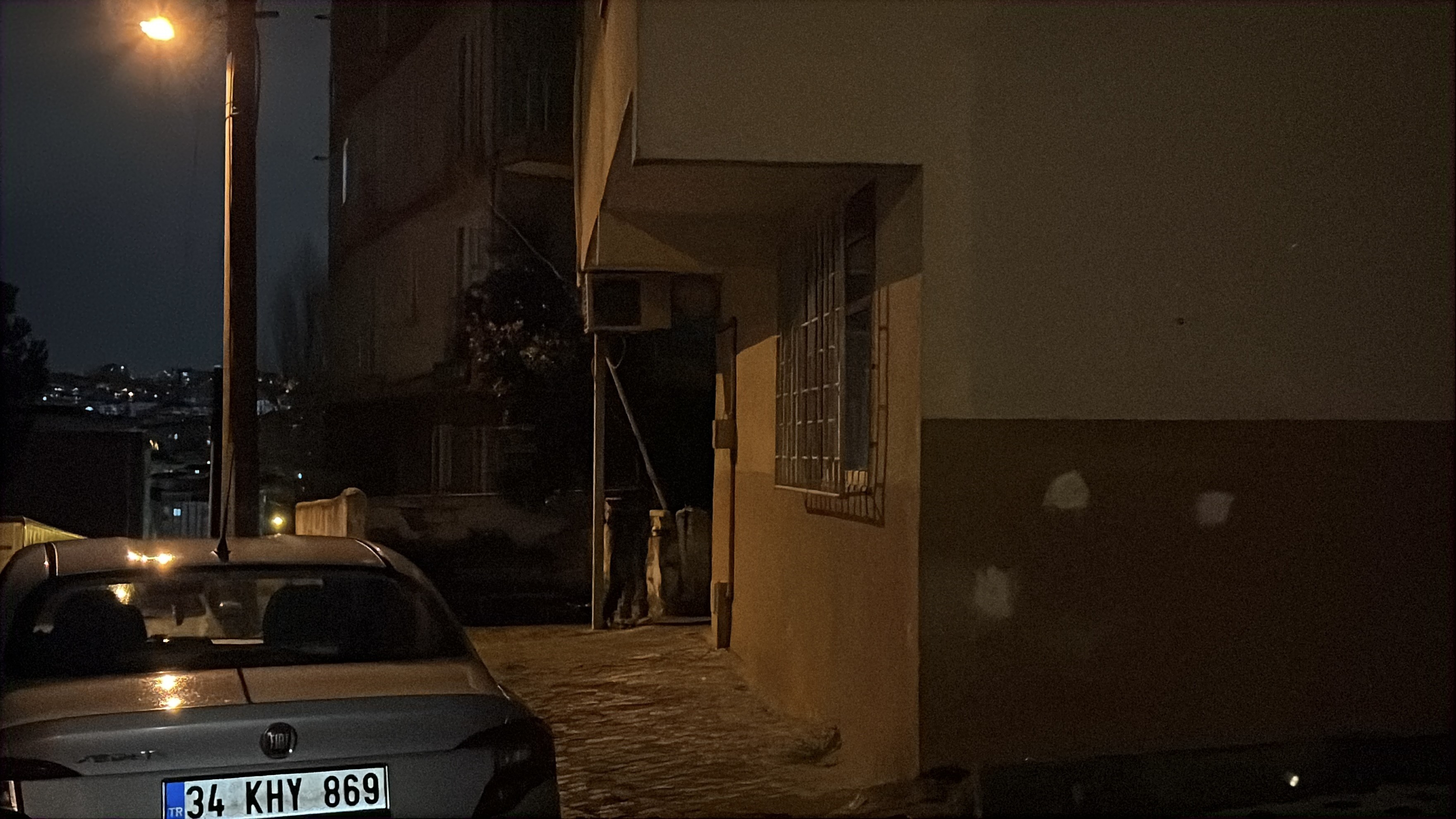 Kurşunlar Konuştu Eski Siyasetçi Emekli Polisi Vurdu (2)