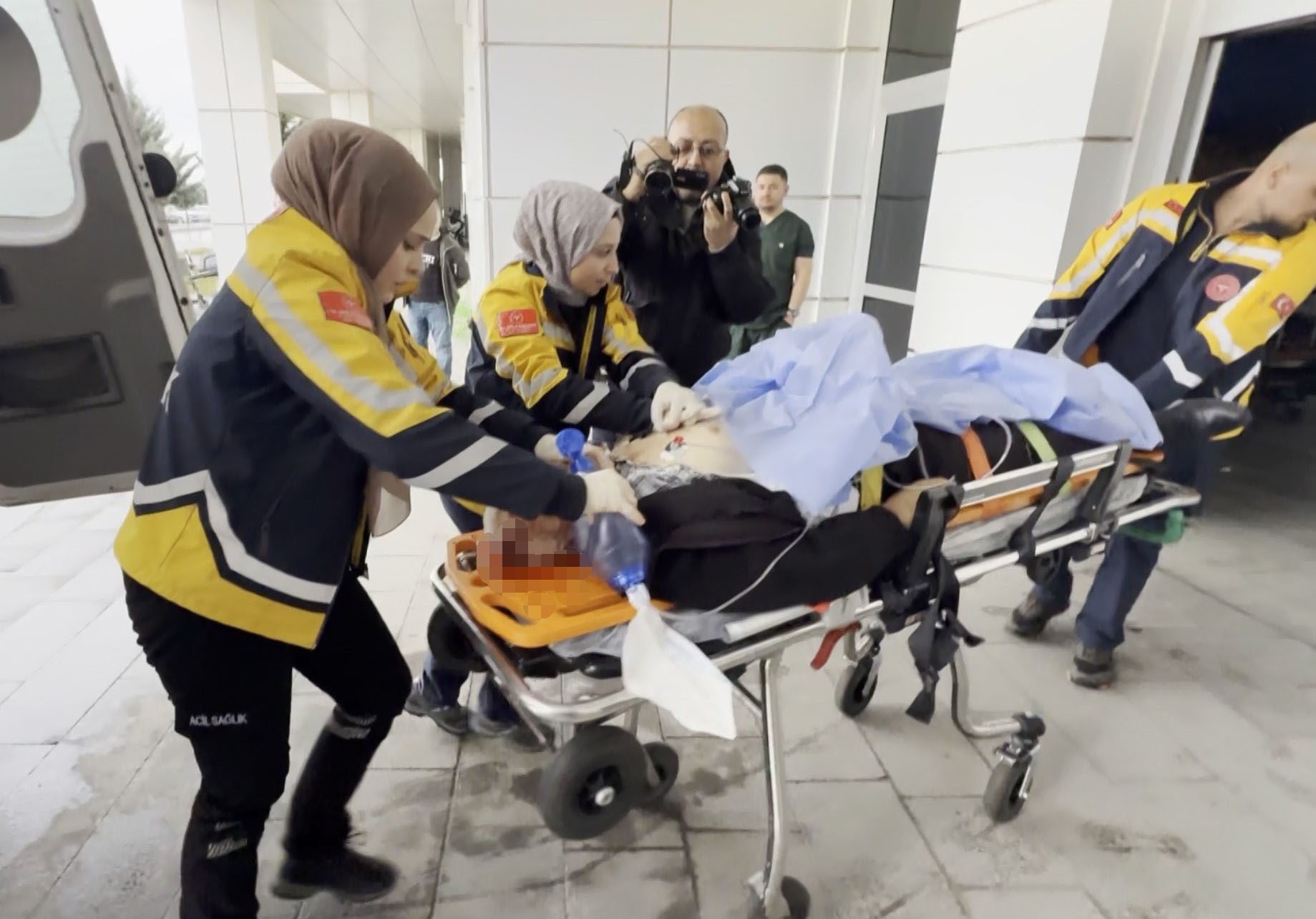 Mal Paylaşımı Için Türkiye’ye Geldi… Ağabeyini Kurşun Yağmuruna Tutarak Öldürdü! (11)