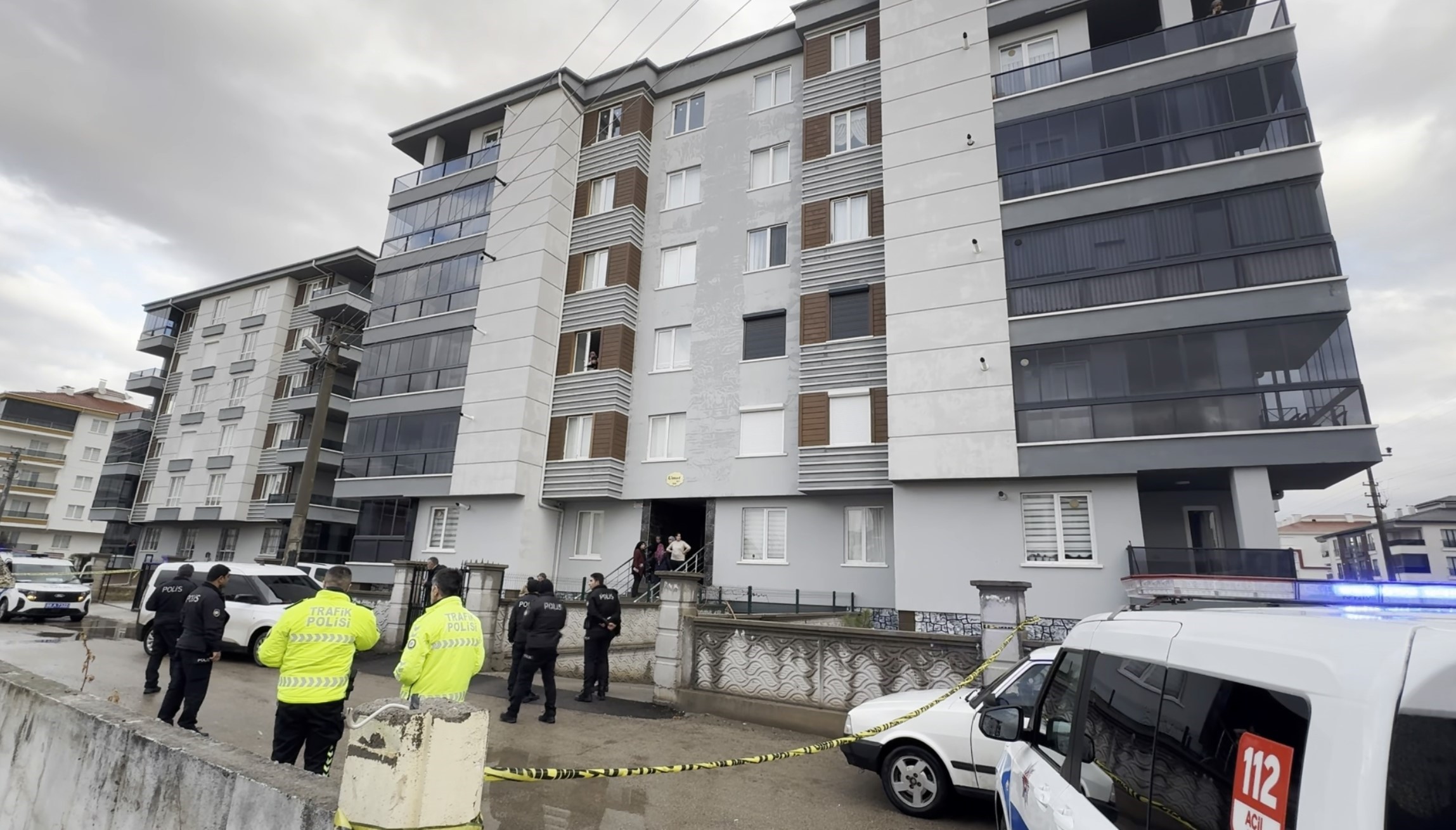 Mal Paylaşımı Için Türkiye’ye Geldi… Ağabeyini Kurşun Yağmuruna Tutarak Öldürdü! (8)