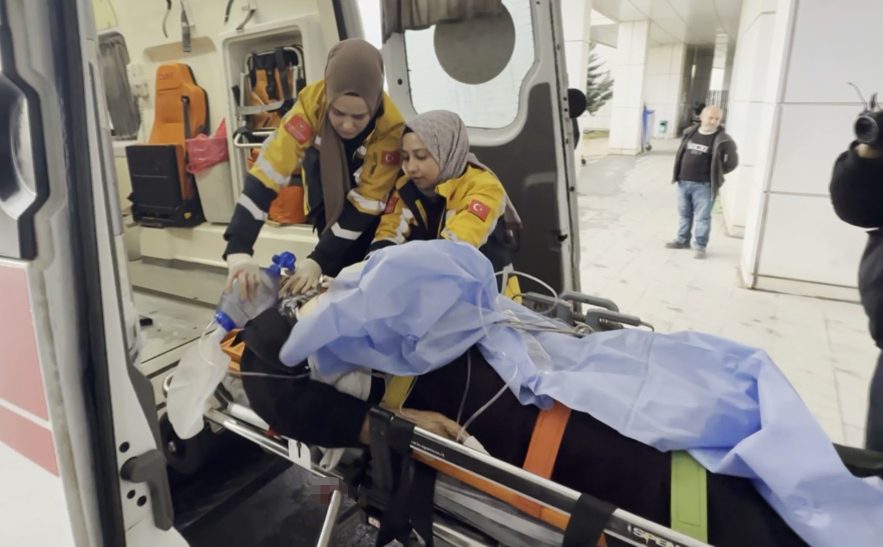 Mal Paylaşımı Için Türkiye’ye Geldi… Ağabeyini Kurşun Yağmuruna Tutarak Öldürdü! (9)