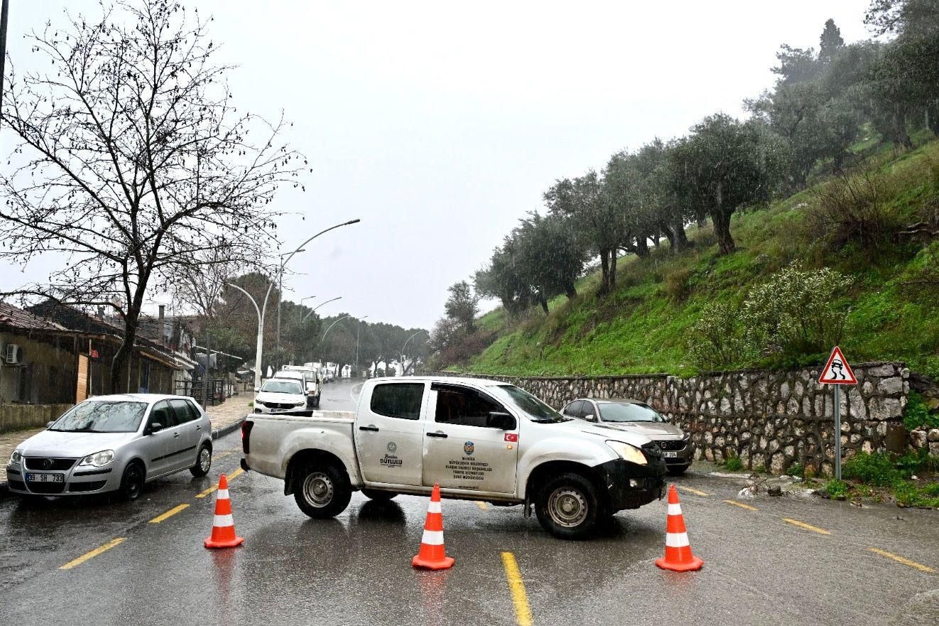 Manisa Ağlayan Kaya (2)