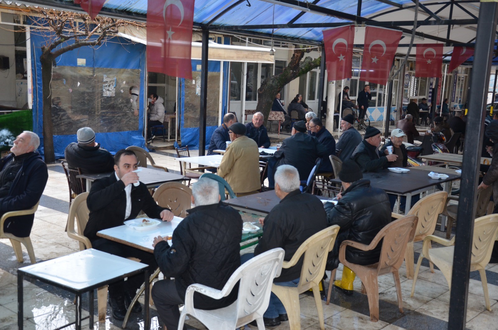 Manisada Yagmur Bereketi Sukur Hayri Yapildi (2)