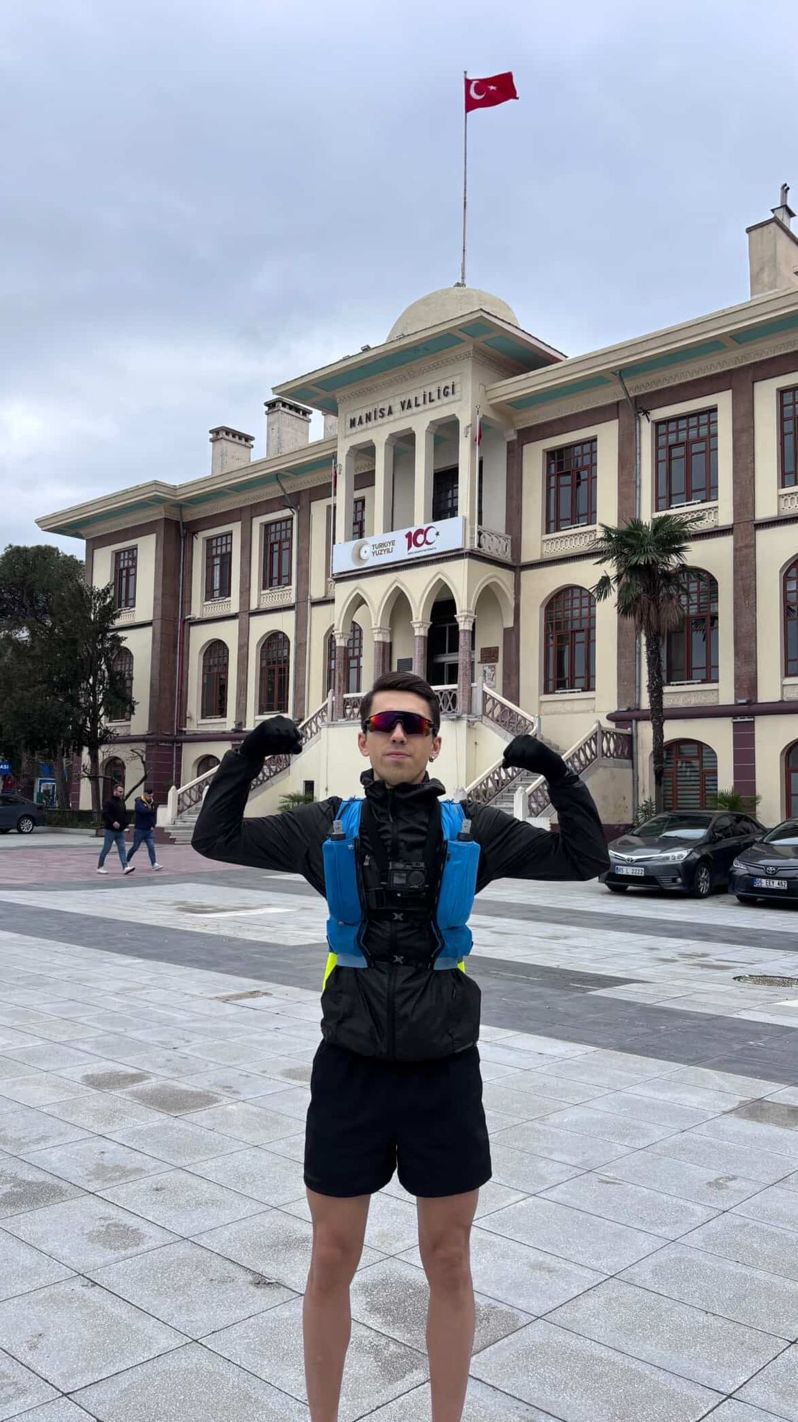 Manisa’dan İzmir’e 42 Kilometrelik “Sınırlarını Aş” Koşusu (2)-1