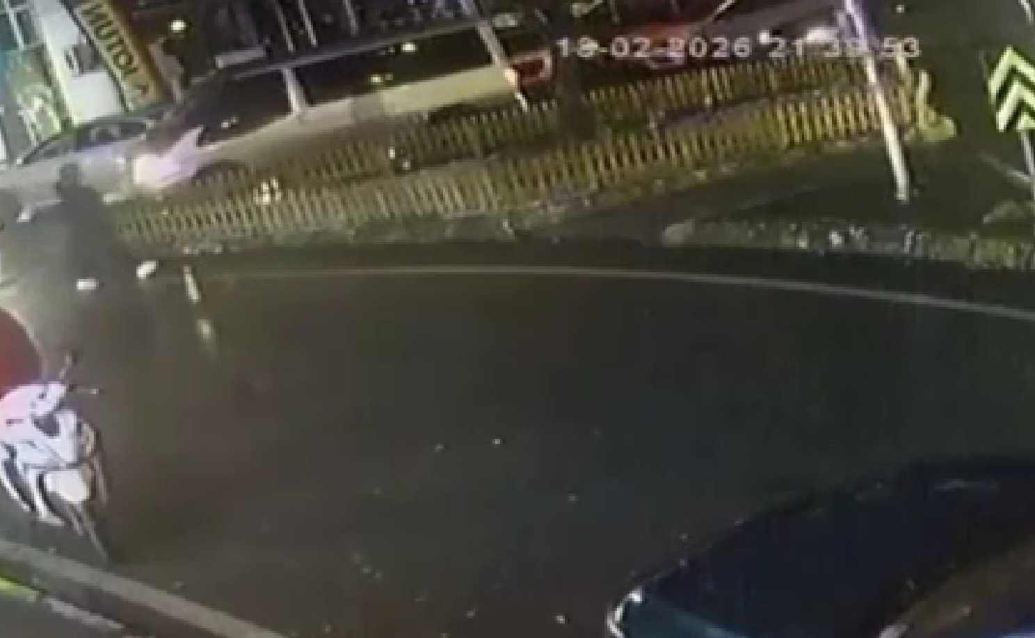 Market Dönüşü Faciaya Döndü Yaşlı Kadın Minibüsün Altında Can Verdi-1