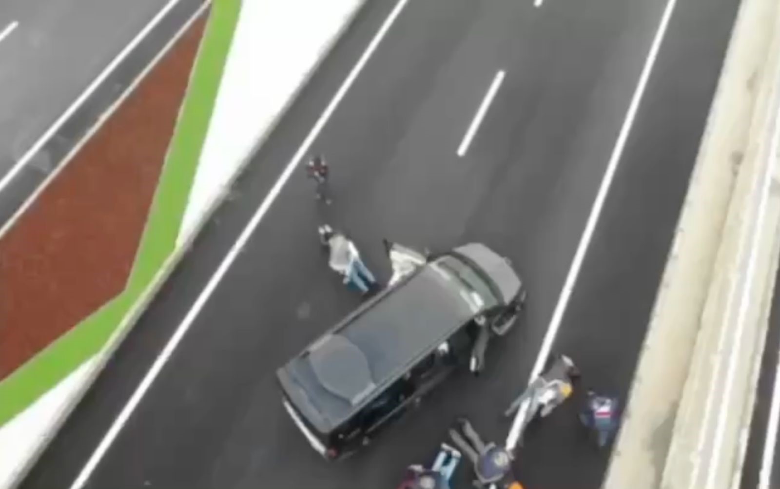 Maskeli Gaspçılar Eve Silahla Girdi! Yüz Tanıma Zoruyla Kripto Hesabı Boşalttılar (5)