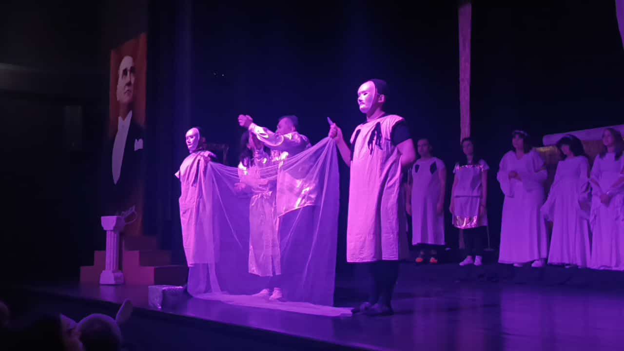 Midasın Kulakları (5)