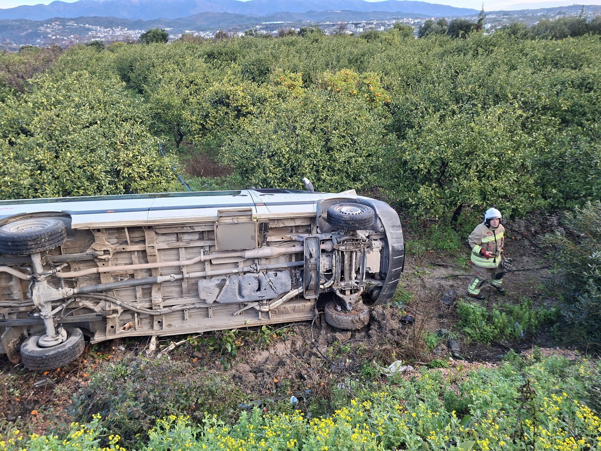 Narenciye Bahçesinde Can Pazarı 8 Öğrenci Yaralandı (3)