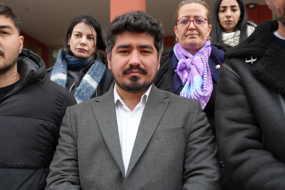 Okul Zilinin Kabede Hacilar Ilahisi Olmasina Tepki Gosteren Veli Gozaltina Alindi Serb (3)