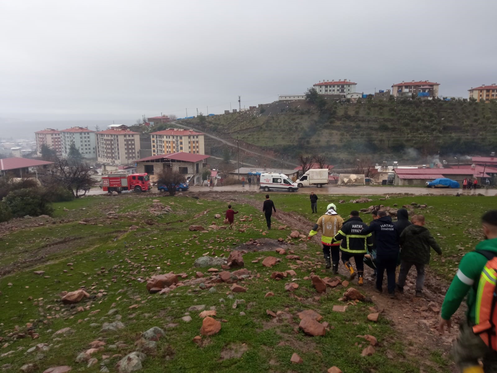 Oyun Oynarken Su Dolu Çukura Düştü! 10 Yaşındaki Çocuk Boğularak Öldü (2)