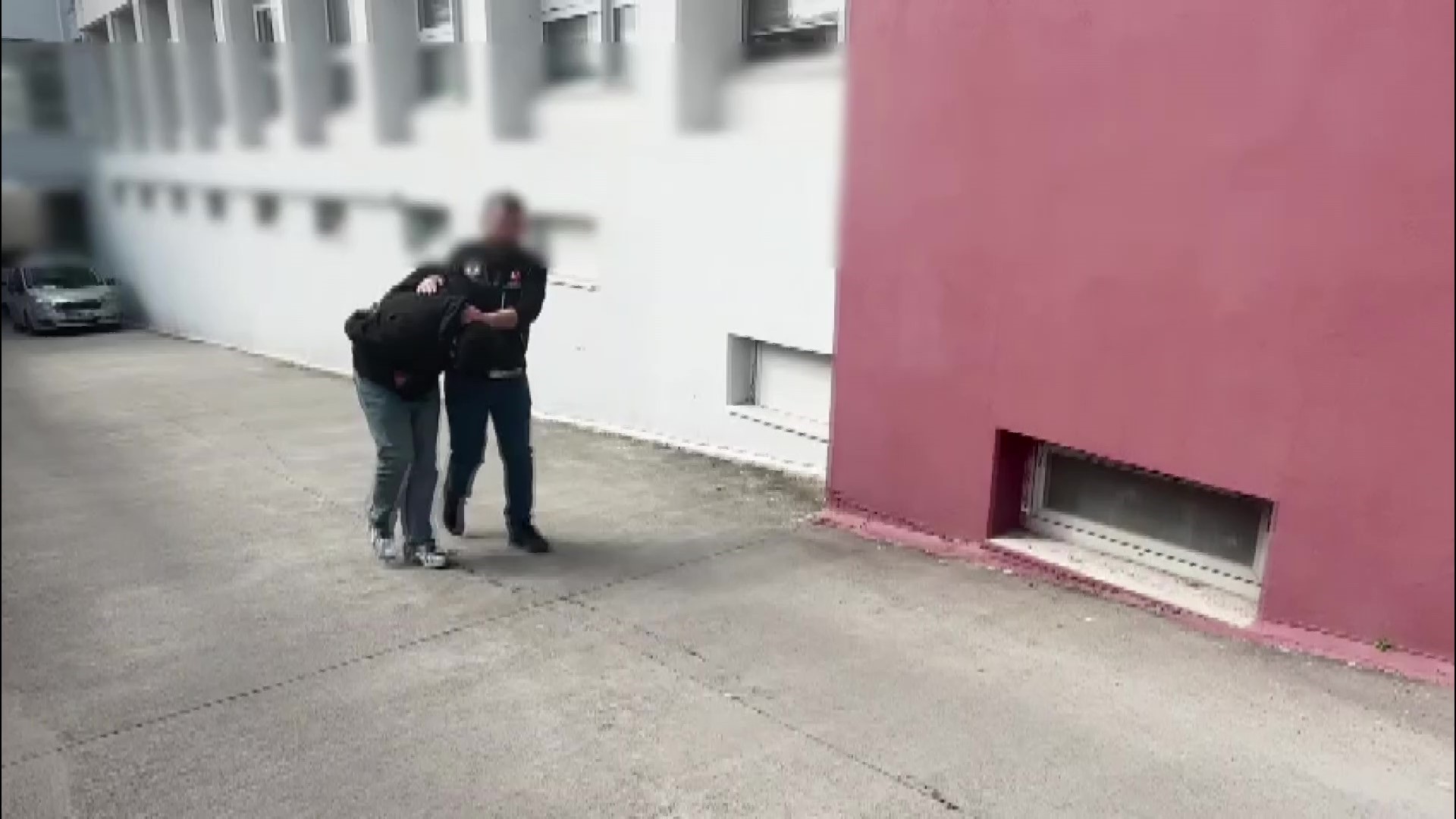 Polis Evini Basti O Kendini Boyle Savundu Ucuza Bulunca Dayanamadim (3)