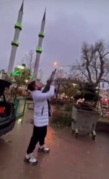 Pompalı Tüfekli Dehşet! Sosyal Medya Paylaşımı Ele Verdi (4)