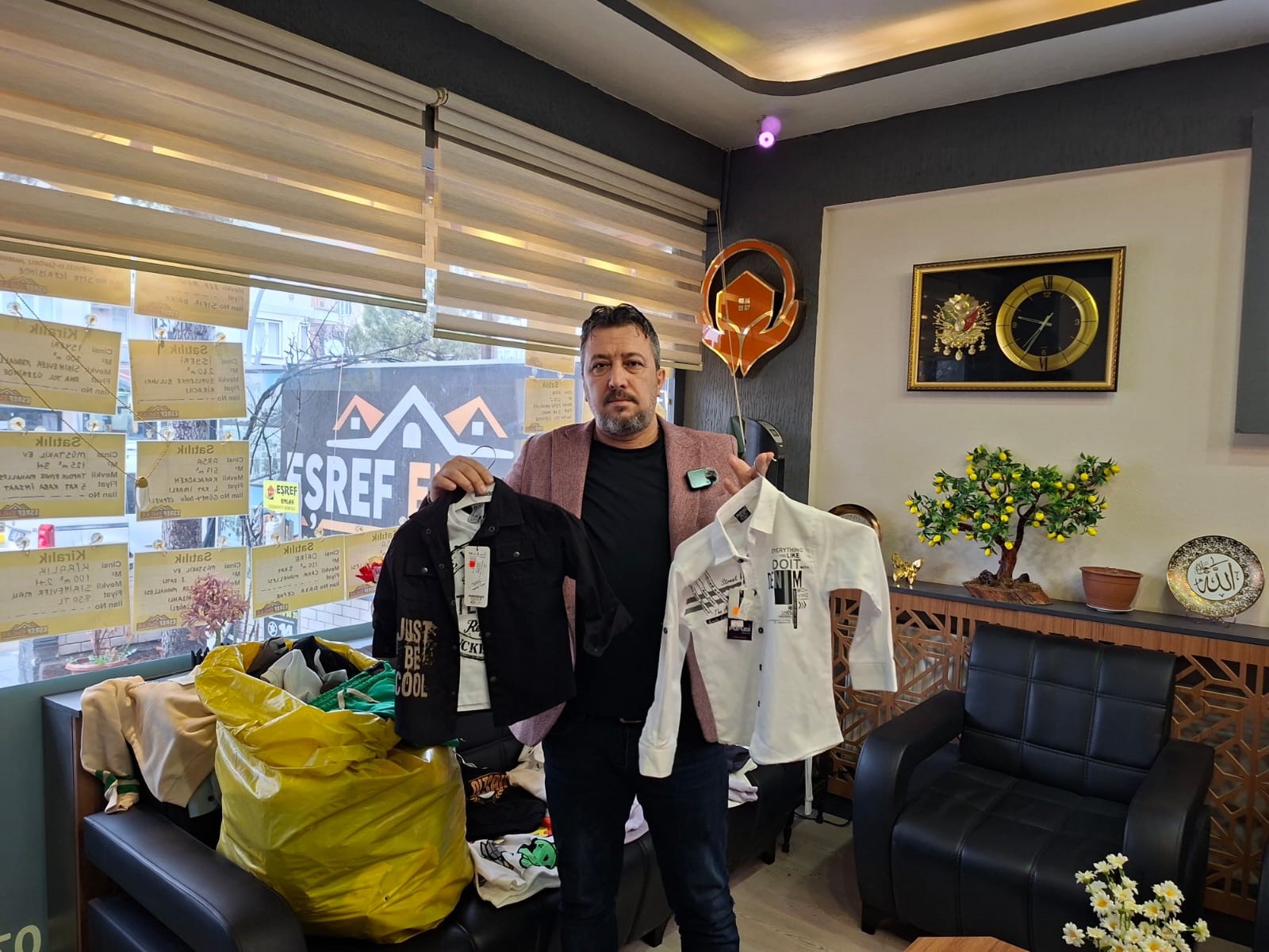 Ramazan’da Gönülleri Isıtan Muhtar Maaşıyla Yüzlerce Çocuğu Giydiriyor (3)