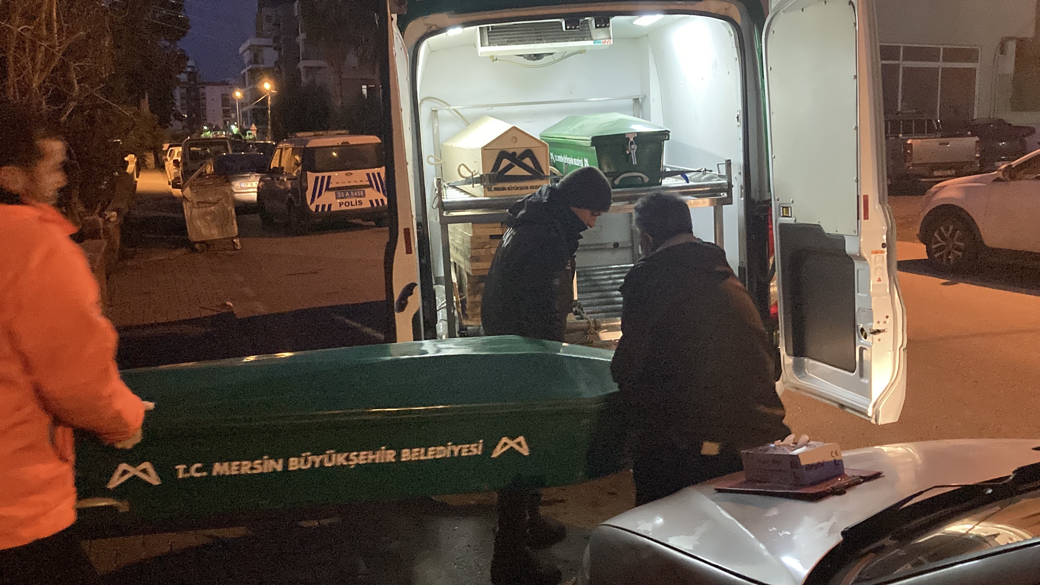 Sabaha Karşı Kavga Sesleri…Kavga Ihbarına Gidildi, Banyoda Ceset Bulundu (5)