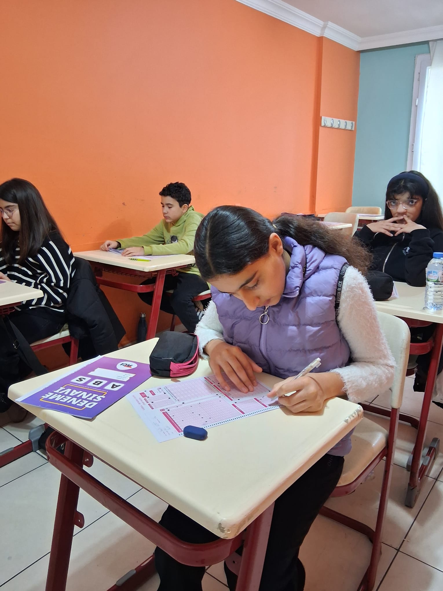 Salihli Açı Kurs’ta Bursluluk Sınavına Yoğun Katılım (3)