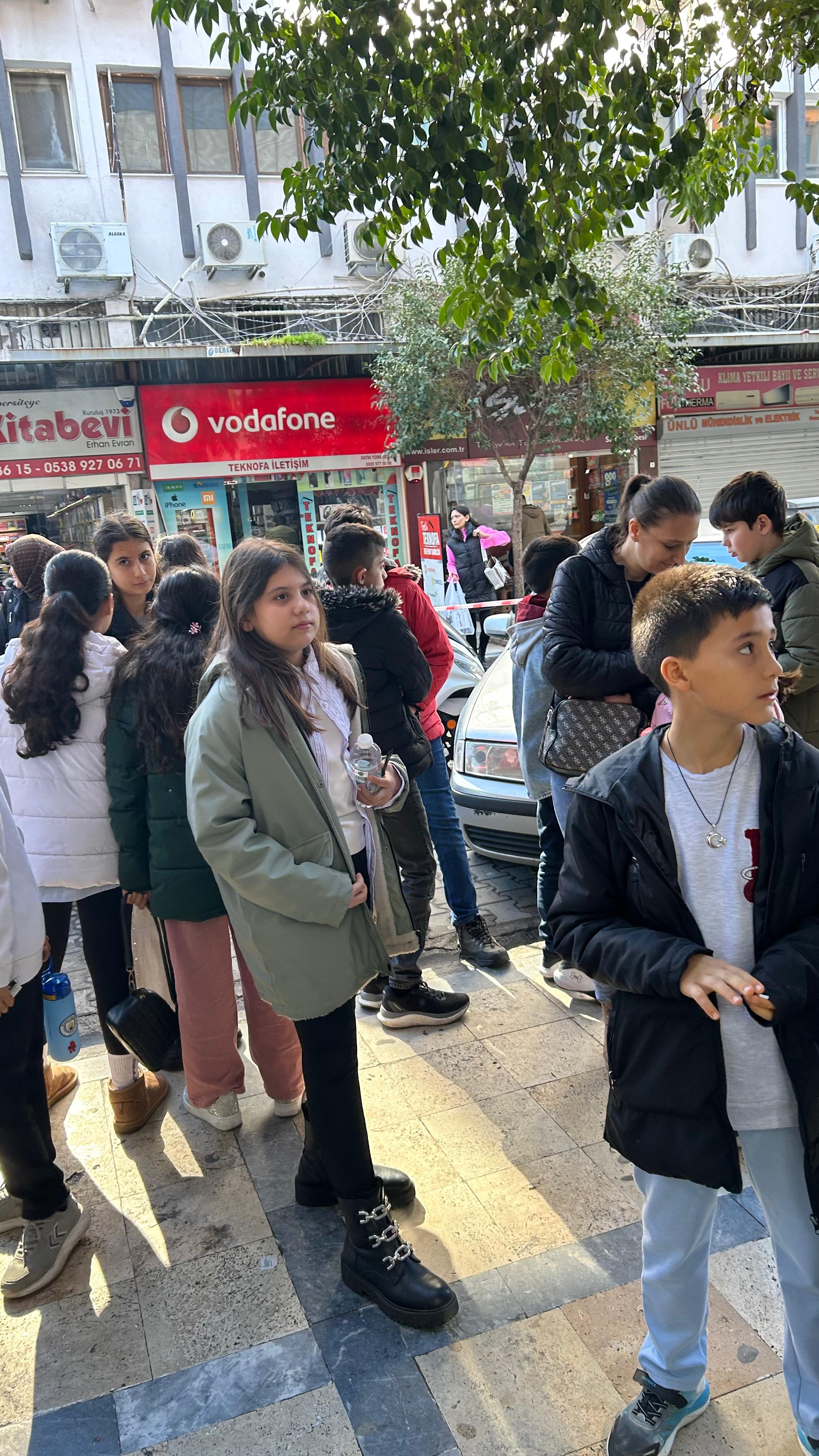 Salihli Açı Kurs’ta Bursluluk Sınavına Yoğun Katılım (7)