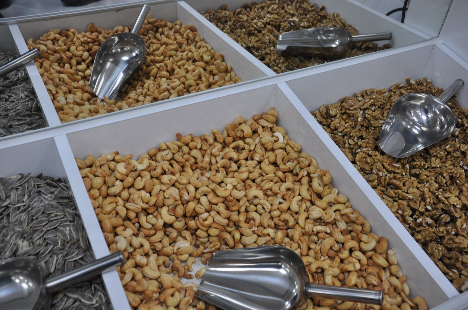 Salihli Halk Kuruyemiş (11)