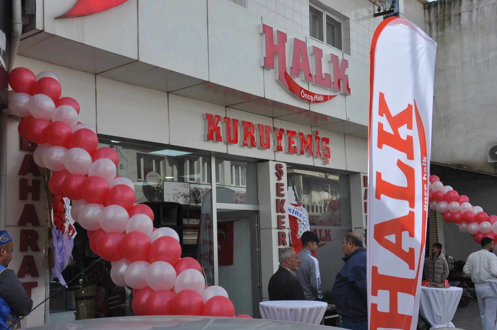 Salihli Halk Kuruyemiş (5)