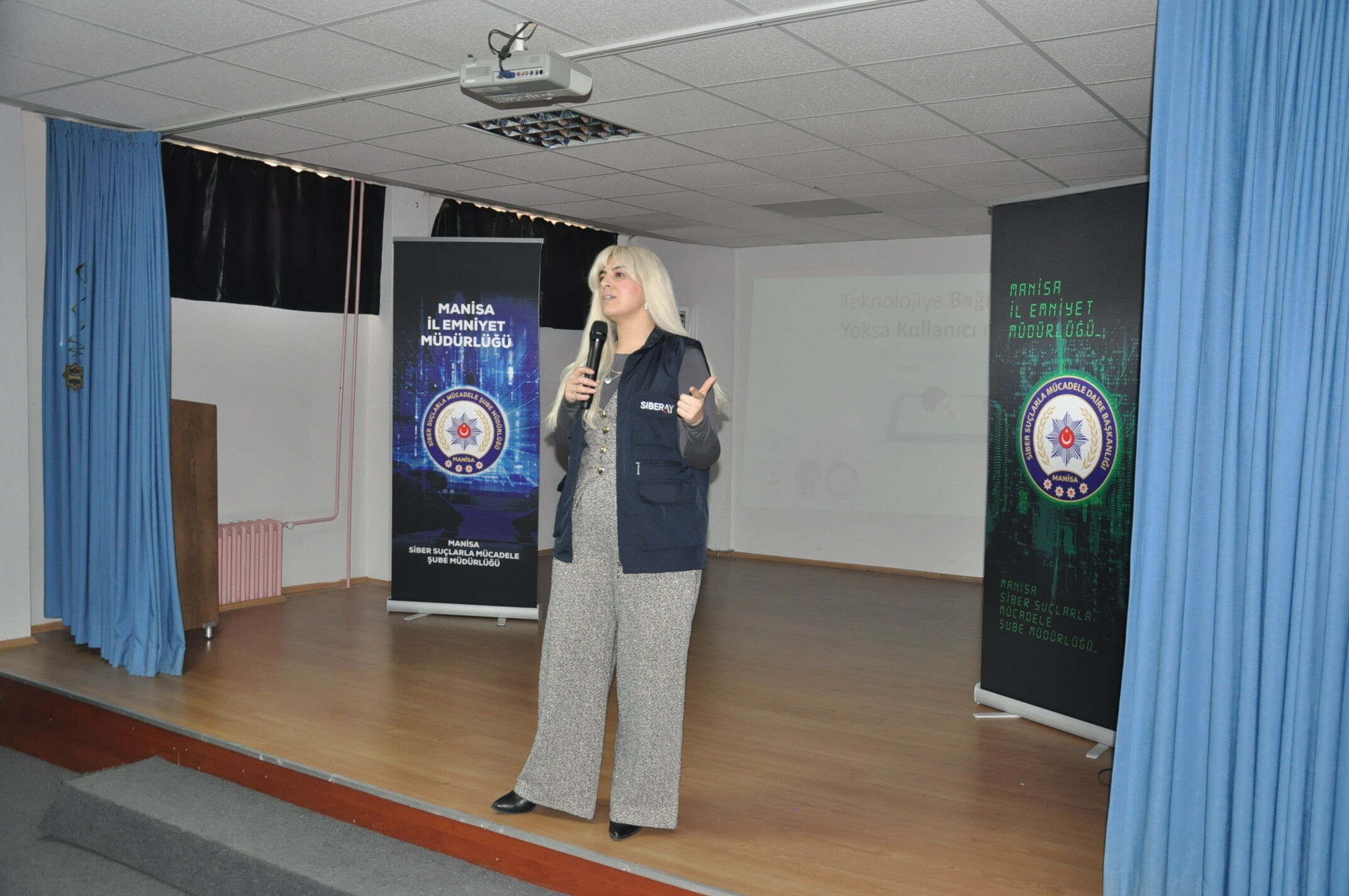 Salihli Siberay Seminer (3)