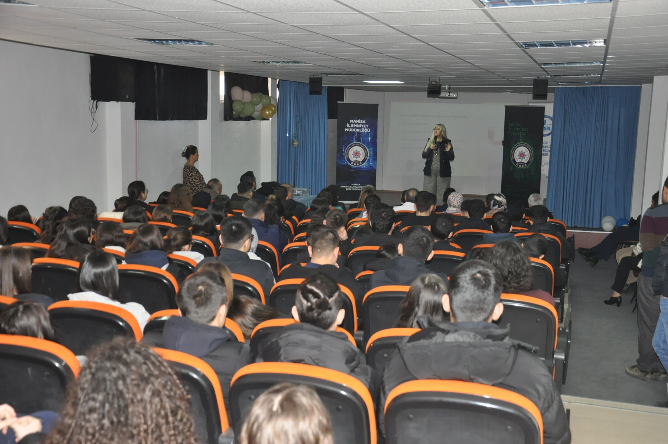 Salihli Siberay Seminer (9)