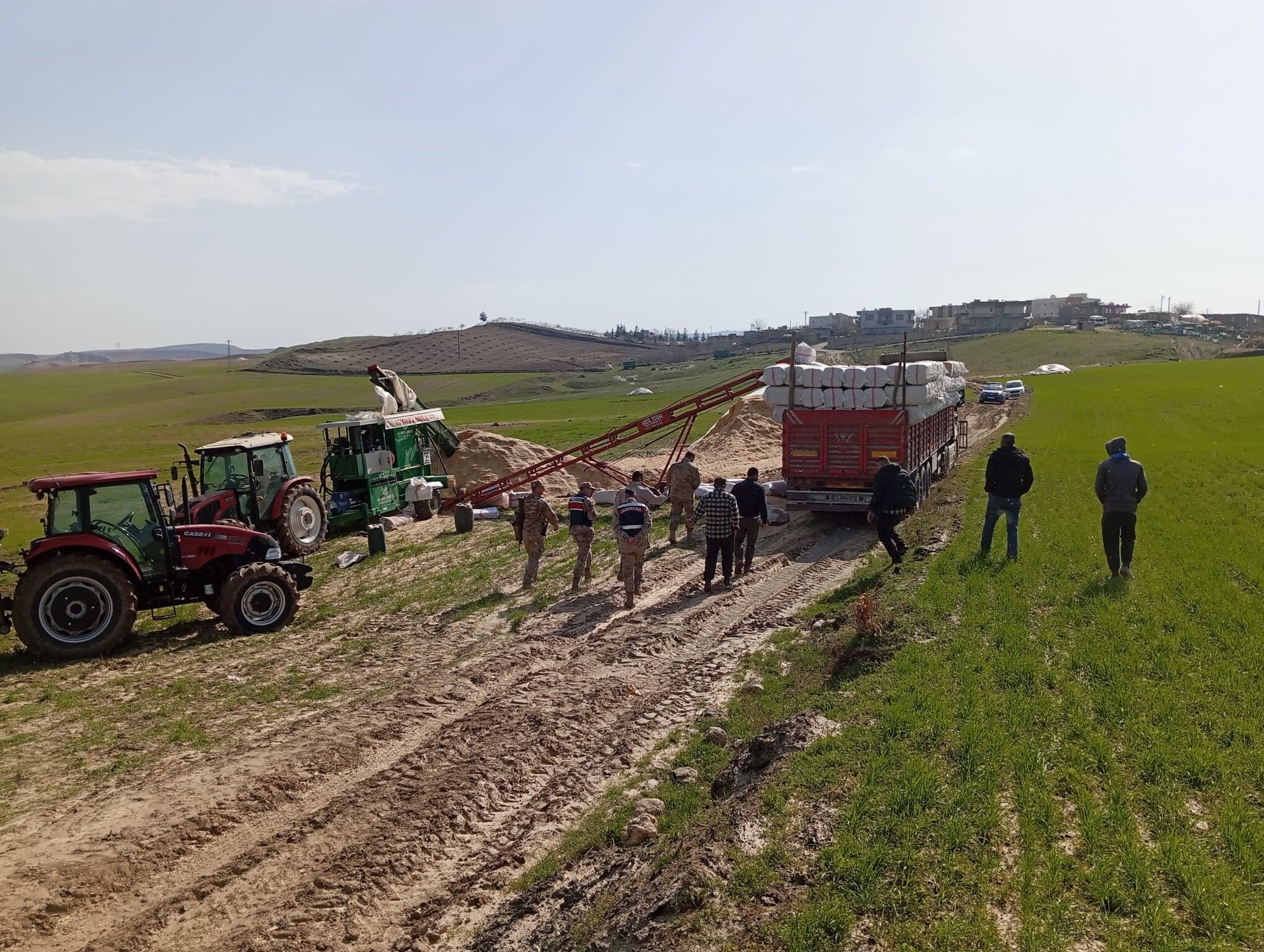 Saman Yuklerken Dehseti Yasadi Kendi Silahinin Kurbani Oldu (2)