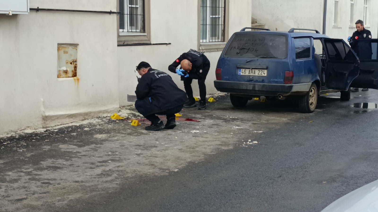 Sokak Ortasında Kayınbirader Dehşeti! Otomobiline Binerken Kurşun Yağmuruna Tutuldu (6)