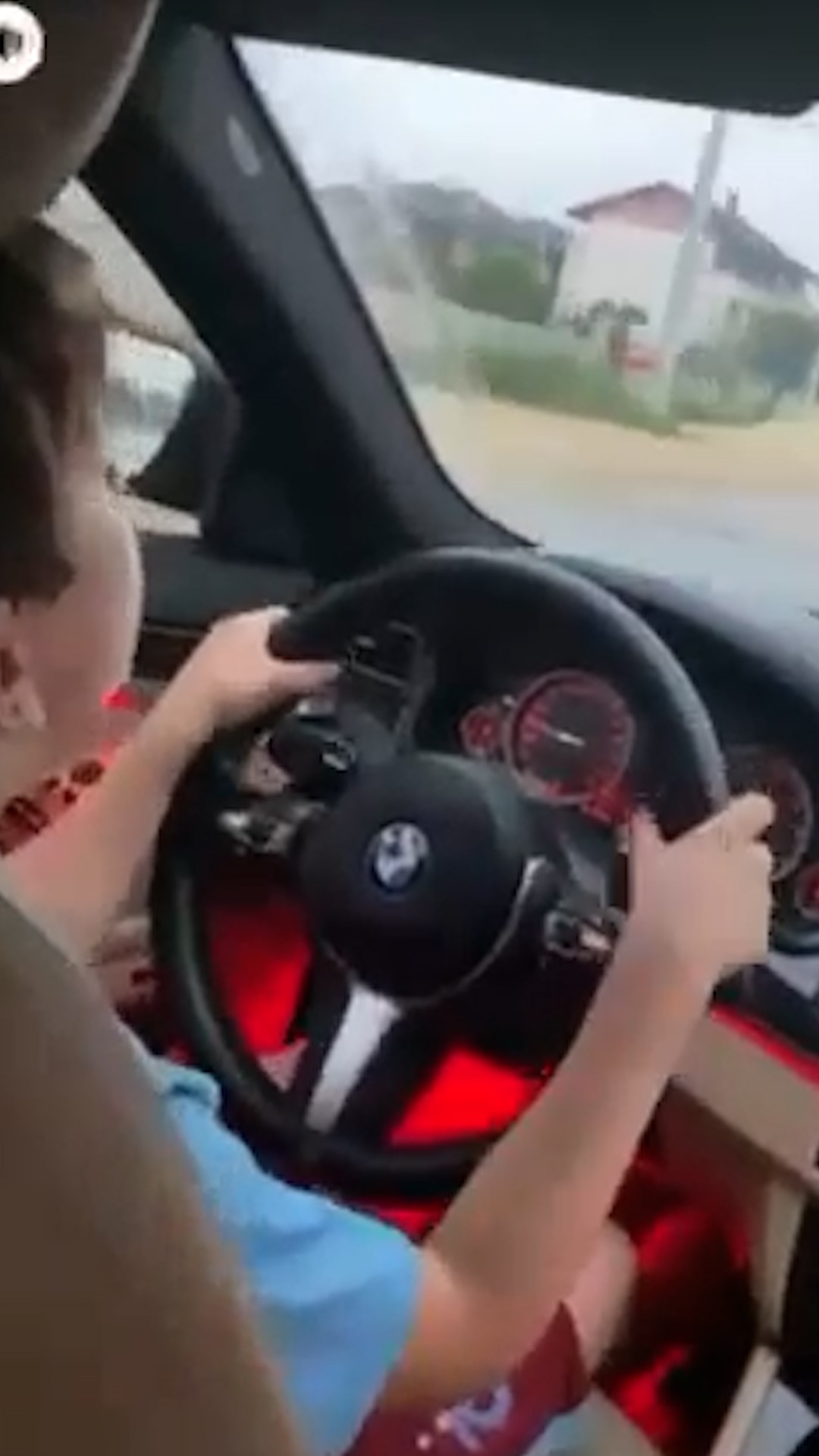 Sosyal Medya Ele Verdi Paylaşılan Video Sonrası Harekete Geçildi (3)