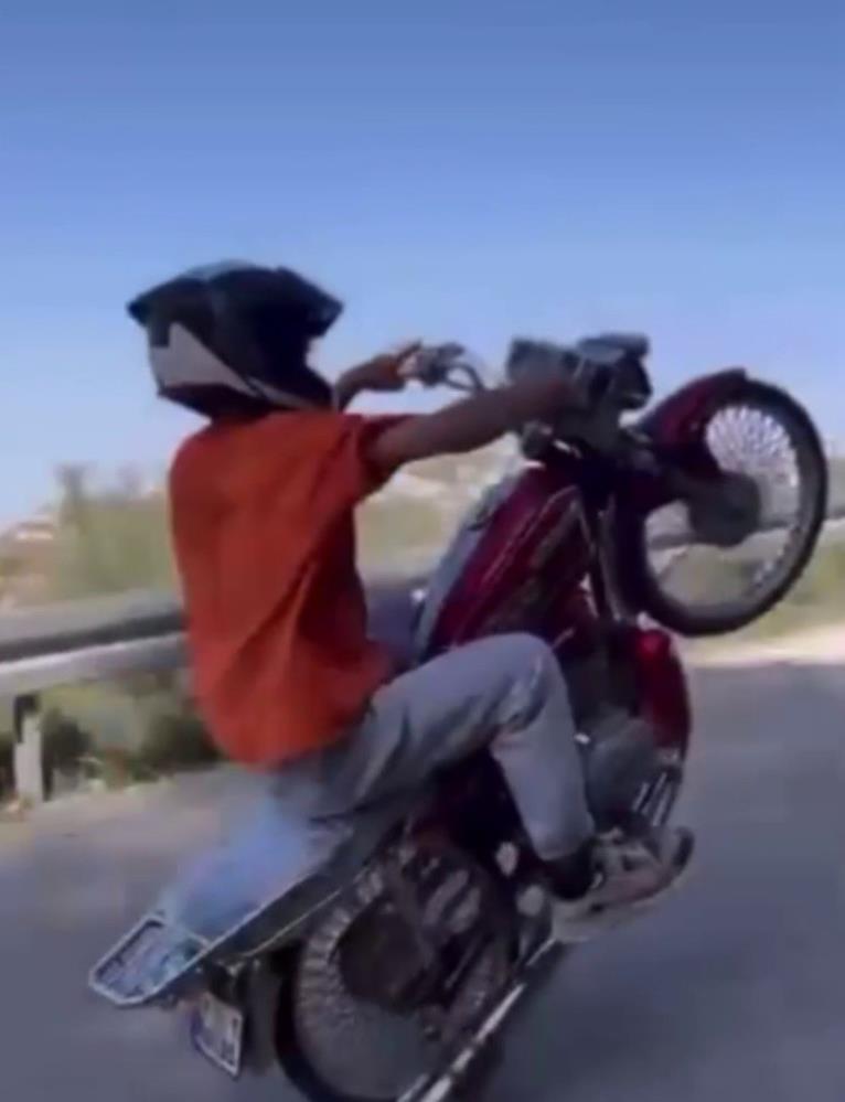 Sosyal Medyada Paylasti Polis Yakaladi Ehliyetsiz Surucuye Rekor Ceza (2)