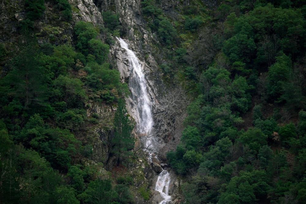 Spil Daginda Yillar Sonra Mucize Kuruyan Selale Yeniden Akmaya Basladi (3)