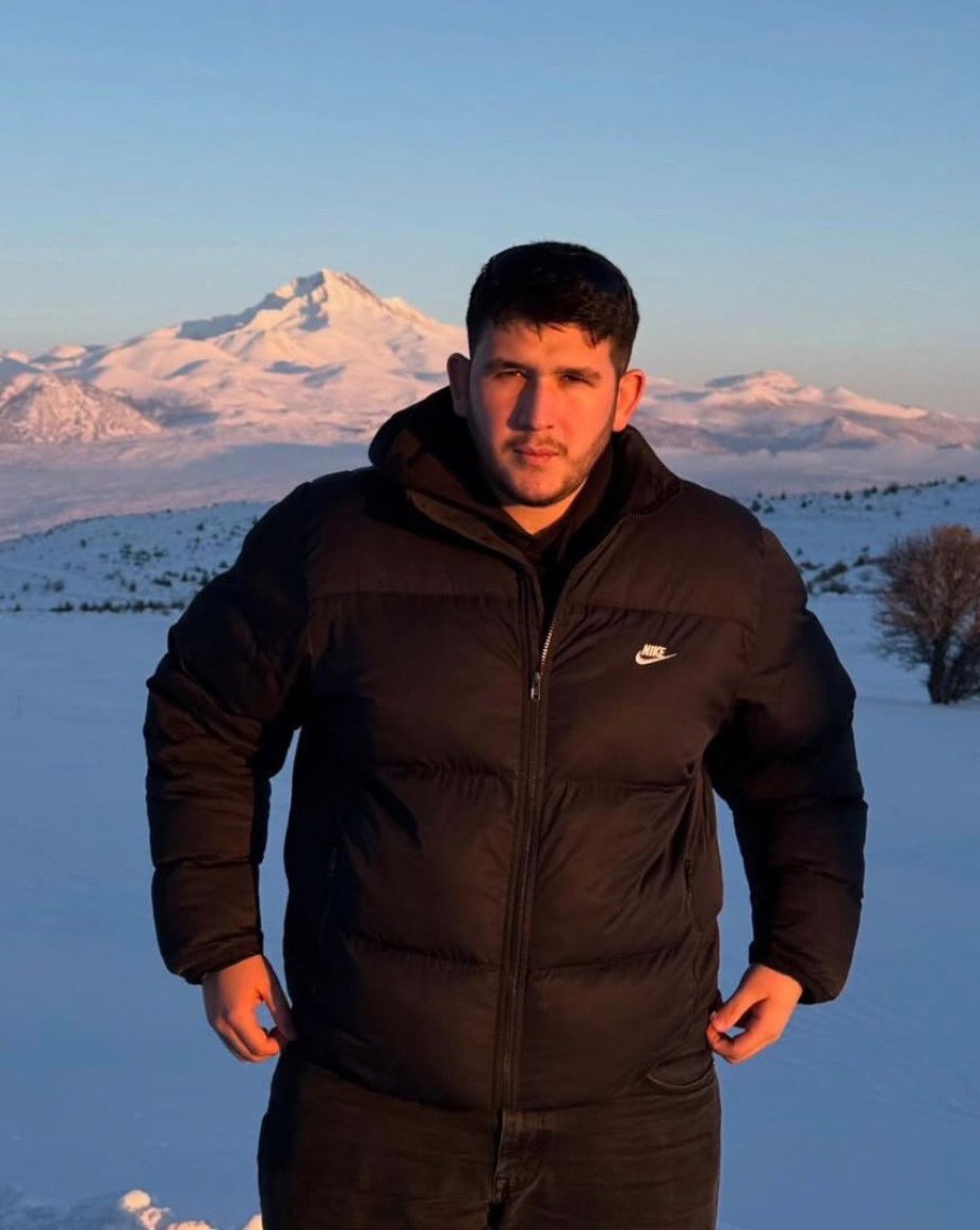 Takla Atan Araçtan Acı Haber! 18 Yaşındaki Sürücü Kurtarılamadı (2)