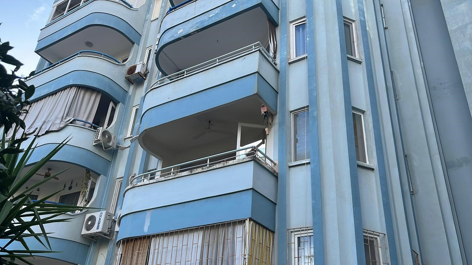 Telefonlara Cevap Vermedi, Evinde Ölü Bulundu (4)