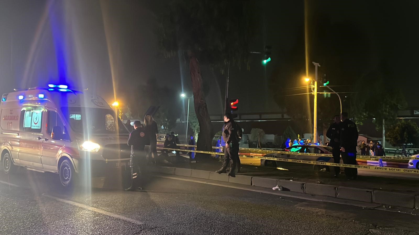 Tırı Solladı, Yayaların Arasına Daldı! Korkunç Kazada 3 Ölü, 3 Yaralı (5)