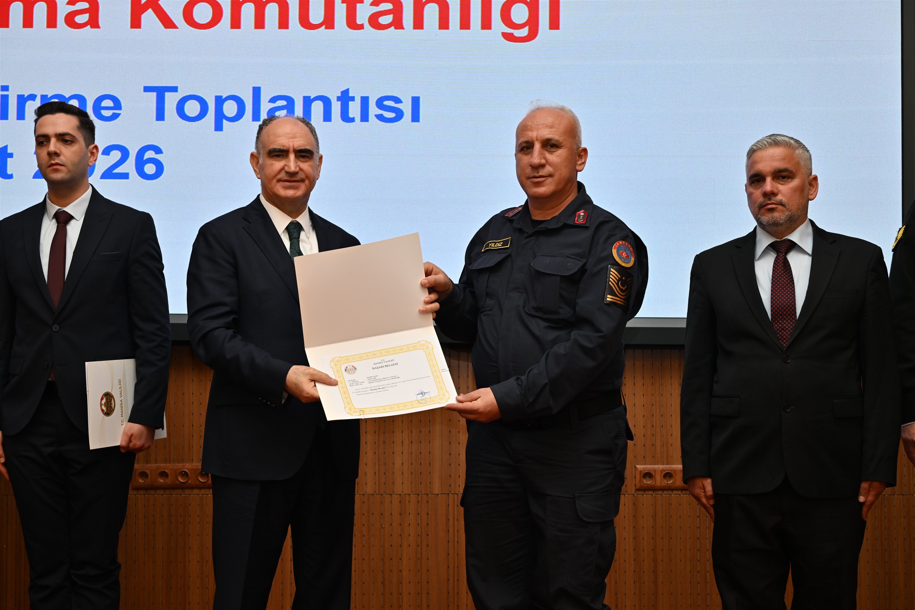 Vali Ozkandan Jandarmaya Tam Not Suc Olusmadan Onleniyor (5)