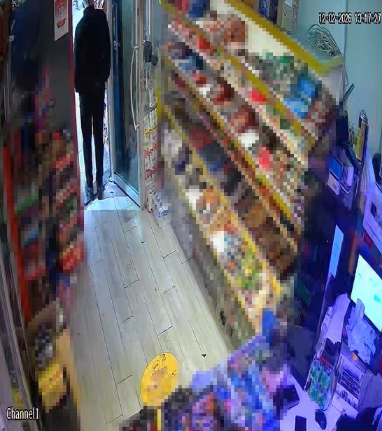 Verilmis Sadakam Varmis Dedi Esnafi Saniyeler Hayata Bagladi (2)