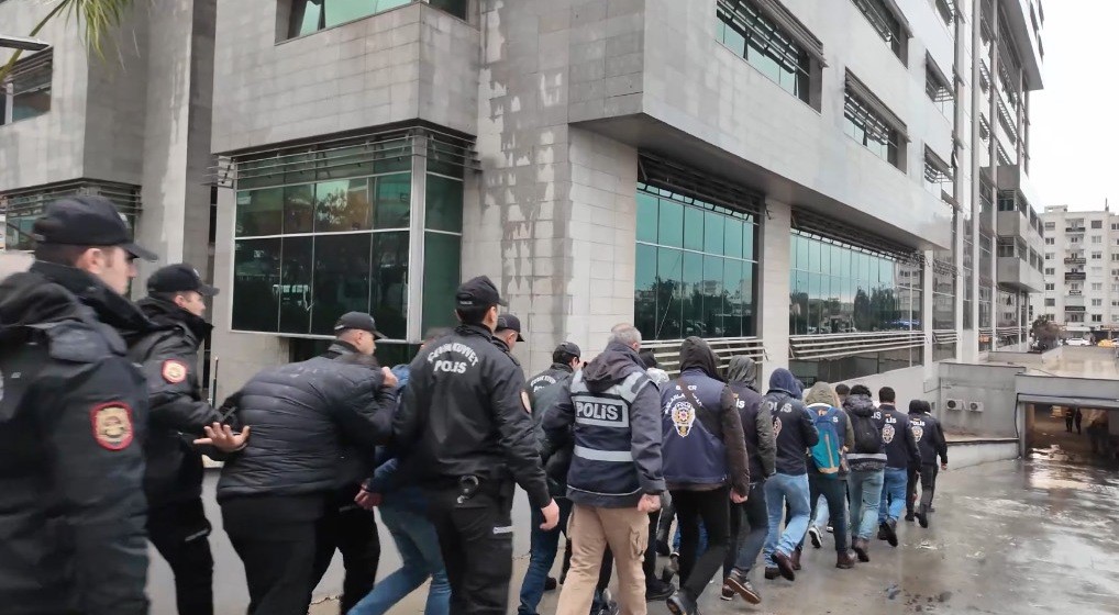 Yasa Disi Bahis Operasyonu 1 Milyar Liralik Para Trafigi Ortaya Cikti (3)