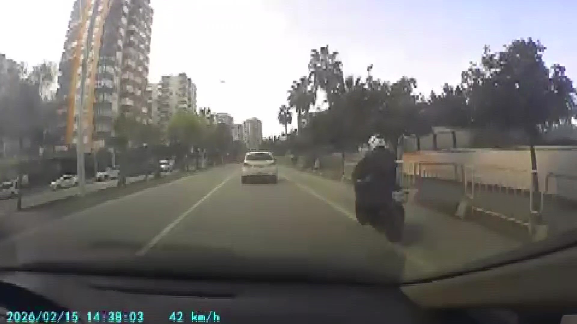 Yaya Gecidinde Facia 17 Aylik Bebek Hayatini Kaybetti Surucu Ehliyetsiz Cikti (4)