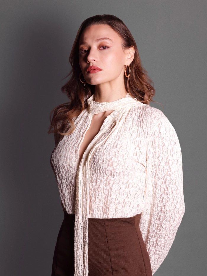 Yeraltı Dizisi Sultan Hanoğlu Sümeyye Aydoğan