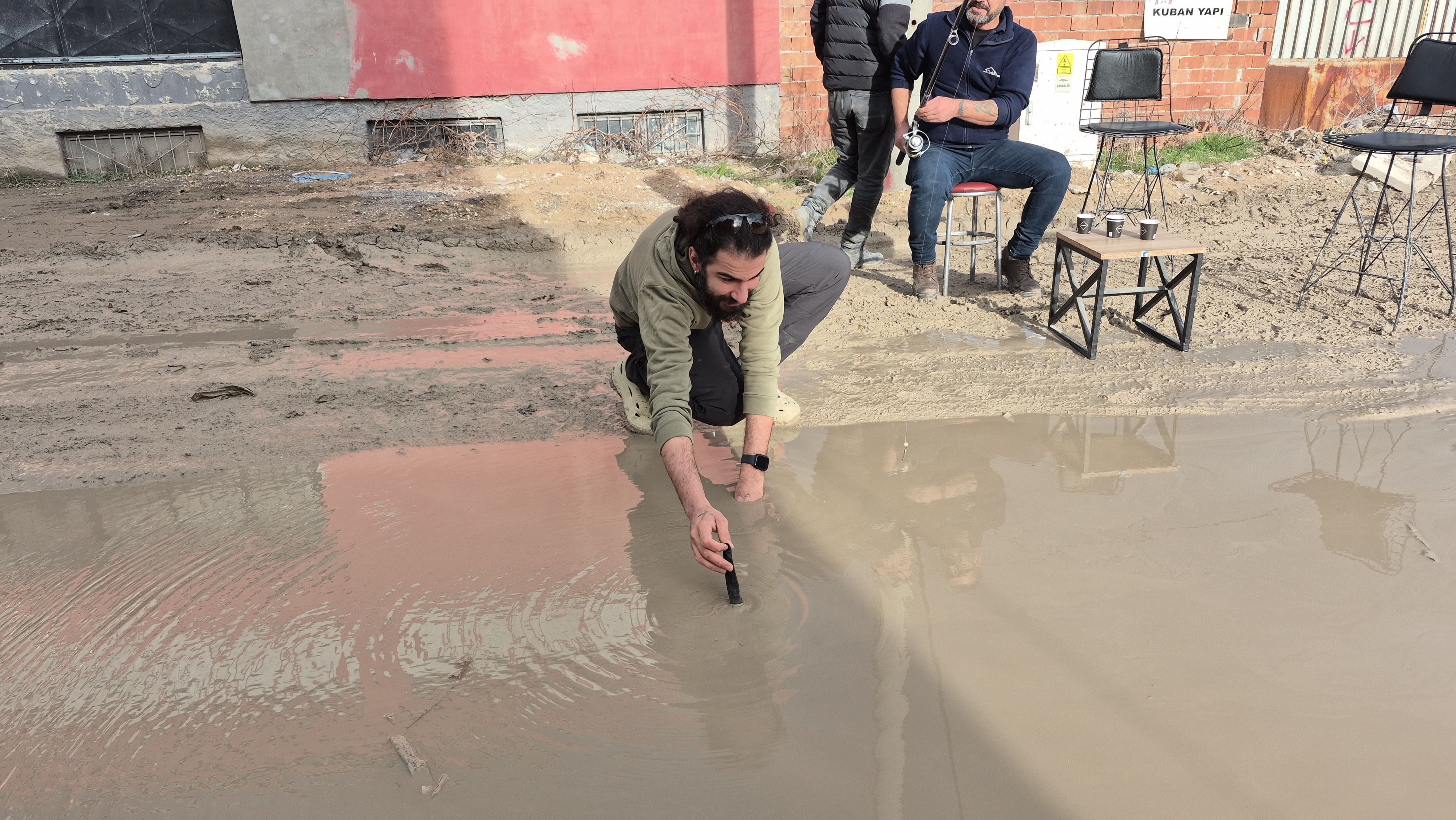 Yillardir Cozulmedi Sanayi Esnafi Gole Donen Yolda Balik Tuttu (6)
