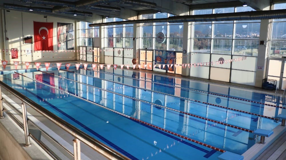 Yunus Emre Kadınlar Yüzme (2)