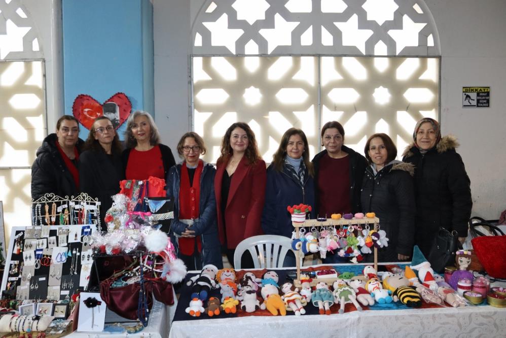 Yunusemrede Sevgi El Emegiyle Bulustu 14 Subata Ozel Kadin El Emegi Pazari Yogun Ilgi (2)